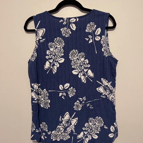 Lularoe Zipper Tank Top - Picture 2 of 4